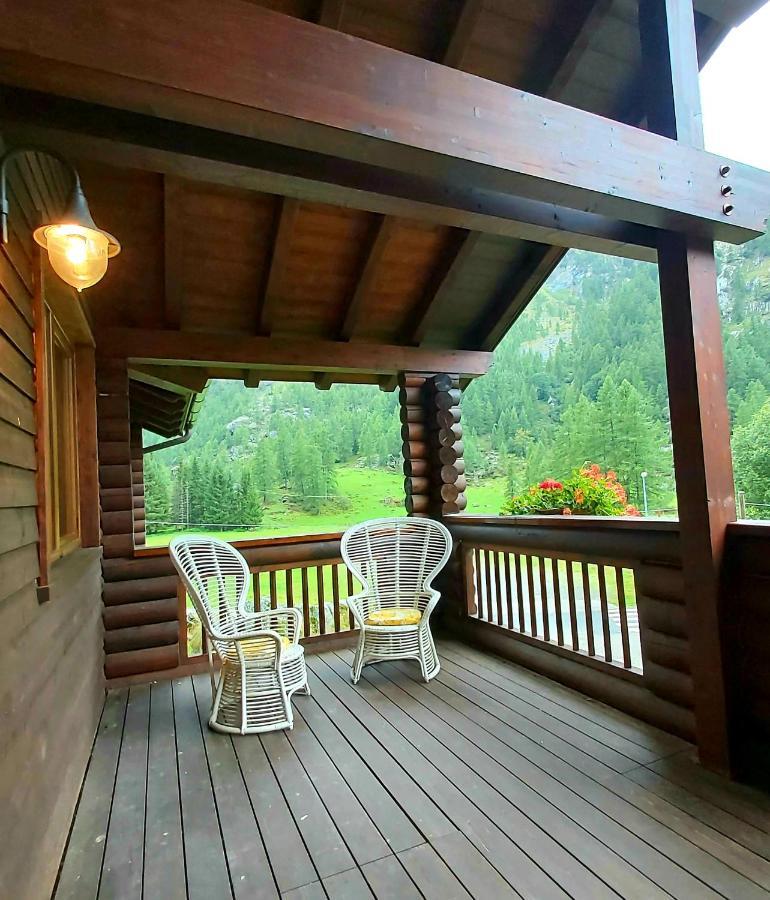 Chalet Rosa Dei Monti Piamprato Exterior foto